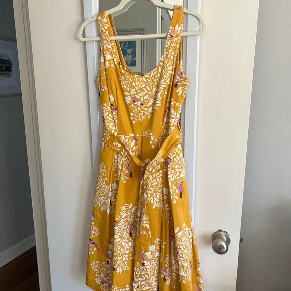 Boden Floral Yellow Dress - Picture 3 of 5